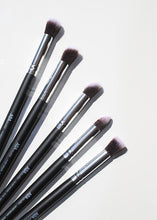Load image into Gallery viewer, 10-Piece Hi-Def Brush Set