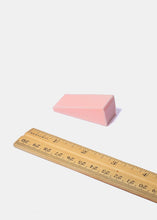 Load image into Gallery viewer, 6 Piece Wedge Sponge Set
